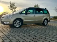 Second-hand Ford Galaxy 140 CP (102 kW) 2006 Auriu Monovolum