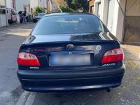 Gebraucht Toyota Avensis 129 PS (94 kW) 2001 Blau Limousine