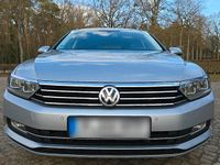 Gebraucht VW Passat 150 PS (110 kW) 2017 Silber Kombi