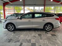 gebraucht Ford Focus Turnier Cool & Connect LED Winter Navi