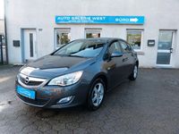 Gebraucht Opel Astra Selection 101 PS (74 kW) 2011 Grau Limousine