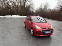 Gebraucht Hyundai i10 84 PS (61 kW) 2020 Rot Kleinwagen