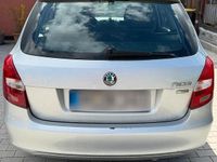 Gebraucht Skoda Fabia 90 PS (66 kW) 2011 Silber Kombi