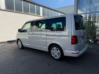 Gebraucht VW Multivan 204 PS (150 kW) 2022 Grau Van / Kleinbus