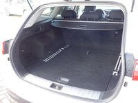 Gebraucht Kia Optima Vision 141 PS (103 kW) 2017 Shneeweiß perleffekt Kombi