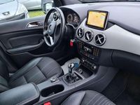 Gebraucht Mercedes B180 109 PS (80 kW) 2012 Mountaingrau  met. Van / Kleinbus