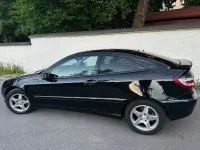 Gebraucht Mercedes C180 Classic 156 PS (114 kW) 2008 Schwarz Coupé