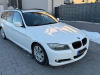 Gebraucht BMW 320 Performance 170 PS (125 kW) 2010 Weiß Kombi