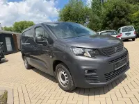 Gebraucht Peugeot Partner 131 PS (96 kW) 2018 Grau Van / Kleinbus
