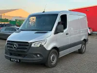 Gebraucht Mercedes Sprinter 163 PS (119 kW) 2021 Silber Van