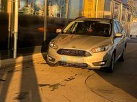 Gebraucht Ford Focus 120 PS (88 kW) 2017 Grau Kombi