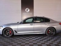 Gebraucht BMW 550 530 PS (389 kW) 2023 Skyscraper grau Limousine