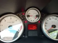 Gebraucht Peugeot 206 68 PS (50 kW) 2012 Weiß Limousine