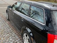 Gebraucht Audi A4 131 PS (96 kW) 2002 Schwarz Kombi