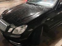 Gebraucht Mercedes E250 204 PS (150 kW) 2011 Schwarz Limousine