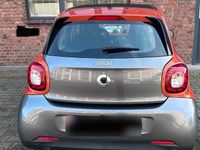 Gebraucht Smart ForFour Passion 71 PS (52 kW) 2015 Grau Kleinwagen