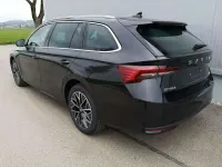 Neu Skoda Octavia Selection 150 PS (110 kW) 2026 Black magic perleffekt Kombi