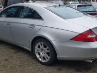 Gebraucht Mercedes CLS500 306 PS (225 kW) 2004 Silber Coupé
