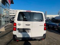 Gebraucht Toyota Proace 144 PS (105 kW) 2024 Weiß Van / Kleinbus