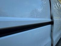 Gebraucht Renault Traffic 95 PS (69 kW) 2018 Weiß Van / Kleinbus