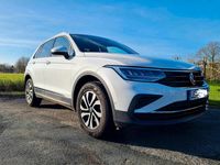 Gebraucht VW Tiguan Active 150 PS (110 kW) 2022 Weiß SUV