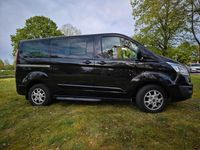 Second-hand Ford Transit Custom Titanium 155 CP (114 kW) 2014 Negru Monovolum
