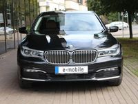 Gebraucht BMW 740 Sport Line 320 PS (235 kW) 2017 Schwarz Limousine