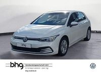 Gebraucht VW Golf Life 131 PS (96 kW) 2022 Weiß Limousine