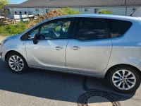 Gebraucht Opel Meriva 120 PS (88 kW) 2012 Silber Van / Kleinbus