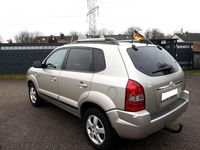 Gebraucht Hyundai Tucson GLS 141 PS (103 kW) 2008 Silber SUV