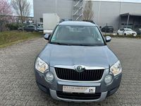 Gebraucht Skoda Yeti Ambition 122 PS (89 kW) 2011 Grau SUV
