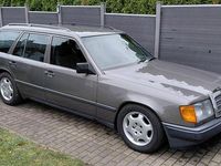 Gebraucht Mercedes E230 136 PS (100 kW) 1989 Grau Kombi