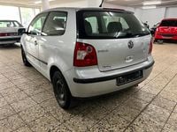 Second-hand VW Polo 75 CP (55 kW) 2002 Argintiu Hatchback