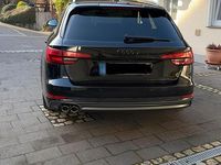 Gebraucht Audi A4 Ambiente 190 PS (139 kW) 2016 Schwarz Kombi