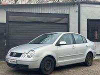 Usata VW Polo Comfortline 75 CV (55 kW) 2004 Argento Berlina