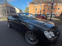 Gebraucht Mercedes CLK320 224 PS (164 kW) 2008 Schwarz Cabrio