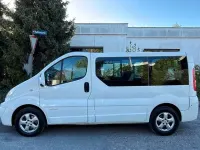 Second-hand Renault Trafic 145 CP (106 kW) 2011 Alb Monovolum
