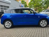 Neu Suzuki Swift Comfort 83 PS (61 kW) 2025 Frontier blue/super black pear Kleinwagen