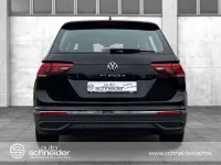 Gebraucht VW Tiguan Life 150 PS (110 kW) 2022 Schwarz SUV