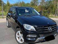 Gebraucht Mercedes ML250 204 PS (150 kW) 2015 Schwarz SUV