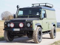 Gebraucht Land Rover Defender 112 PS (82 kW) 1998 Grün SUV