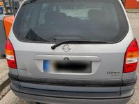 Gebraucht Opel Zafira 147 PS (108 kW) 2001 Silber Van / Kleinbus