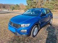 Second-hand VW T-Roc 116 CP (85 kW) 2018 Albastru SUV