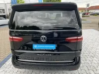 Gebraucht VW Multivan Style 150 PS (110 kW) 2025 Deep black perleffekt Van / Kleinbus