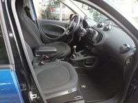 Gebraucht Smart ForFour Passion 71 PS (52 kW) 2018 Blau metallic Kleinwagen