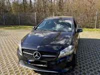Gebraucht Mercedes A180 Style 122 PS (89 kW) 2017 Schwarz Limousine