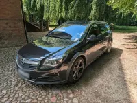Gebraucht Opel Insignia Country Tourer 194 PS (142 kW) 2014 Schwarz Kombi
