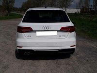 Gebraucht Audi A3 Sport 150 PS (110 kW) 2019 Weiß Limousine
