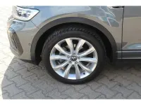 Gebraucht VW T-Roc R-line 150 PS (110 kW) 2025 Indiumgrau (metallic) SUV