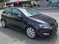 Gebraucht VW Polo Highline 90 PS (66 kW) 2010 Schwarz Kleinwagen